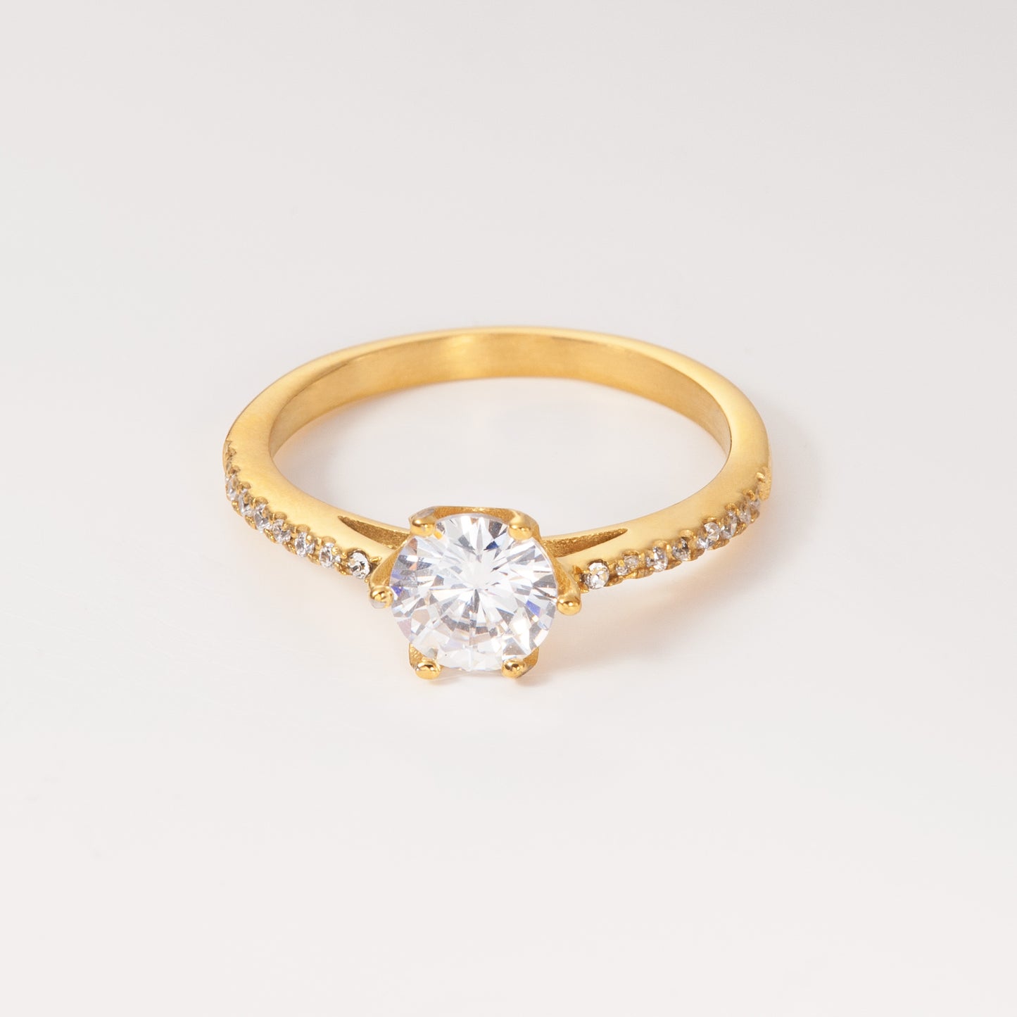 Yellow Gold Ring with Cubic Zirconia