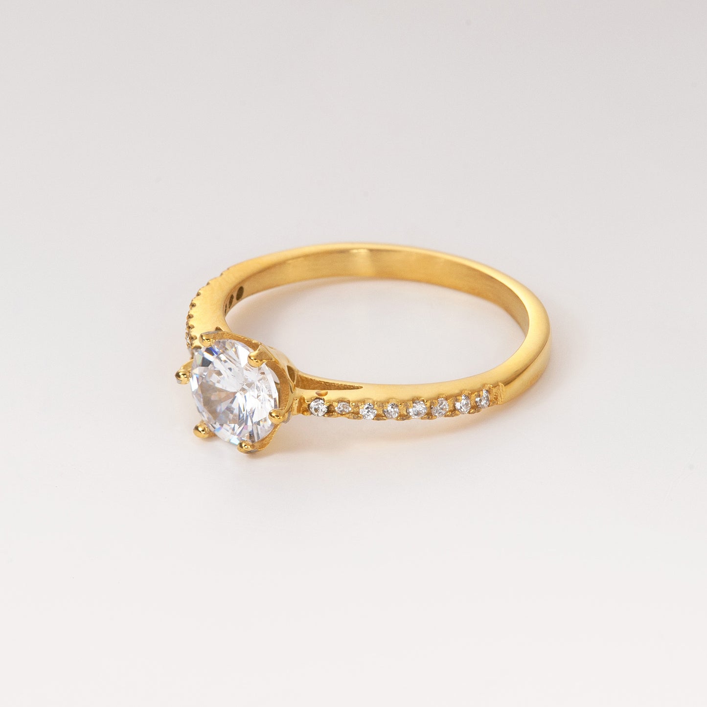 Yellow Gold Ring with Cubic Zirconia