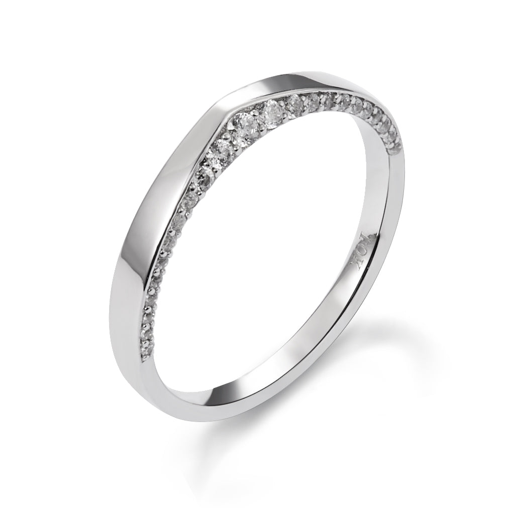 real Ring with diamond